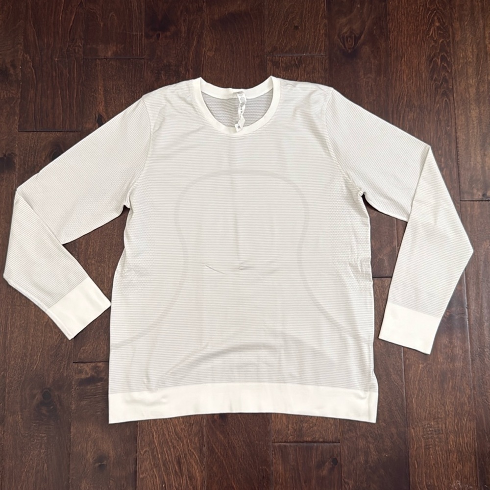 Gently Used Long Sleeves Lululemon Top